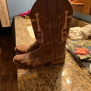 Circle G Cross Boots